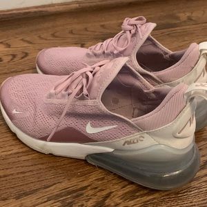 Nike airmax 270s